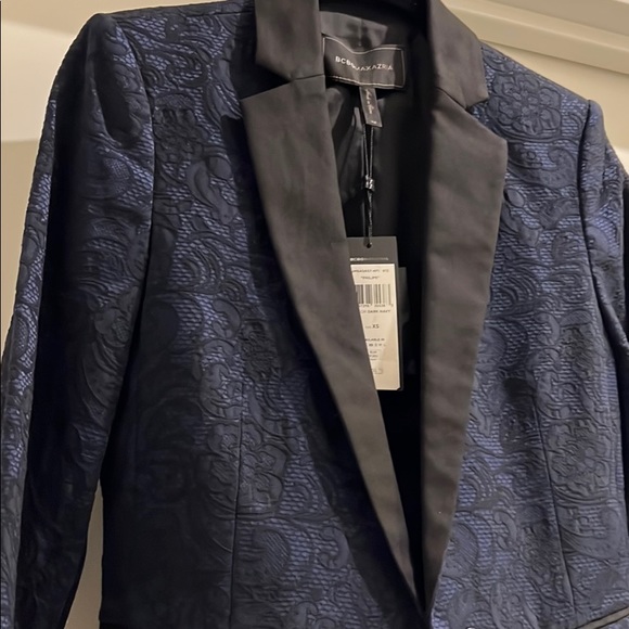 BCBGMAXAZRIA Philipe Floral Lace Jacquard Blazer - Picture 4 of 7